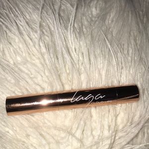 new laga cloud lips lipstick (only swatched)